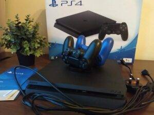 What is a Refurbished PS4